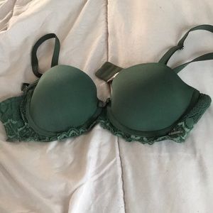34b bra